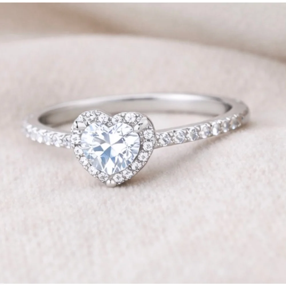 Heart Halo Band Ring